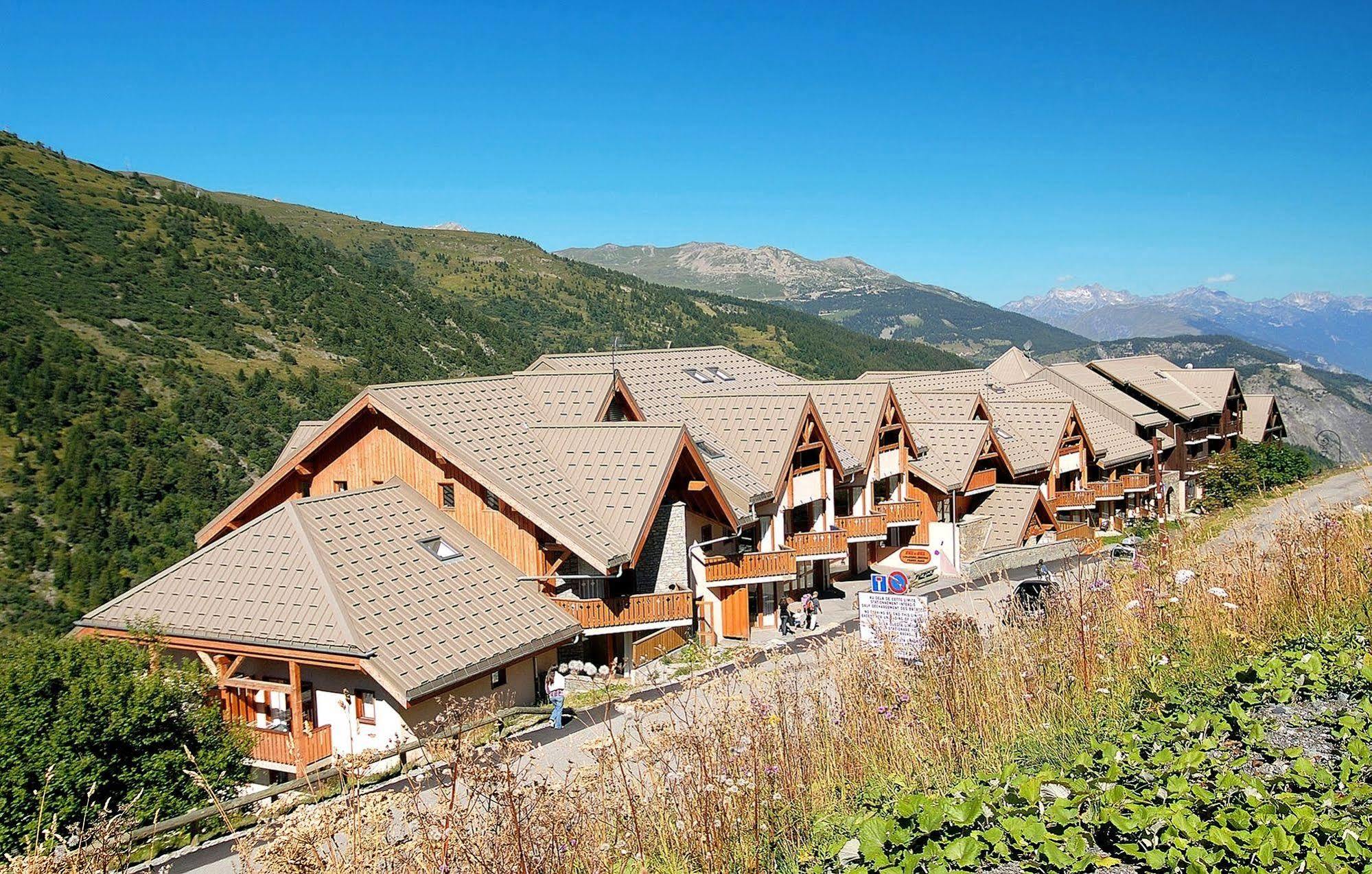 Residence Odalys L'Ecrin Des Neiges Valmeinier Exterior photo